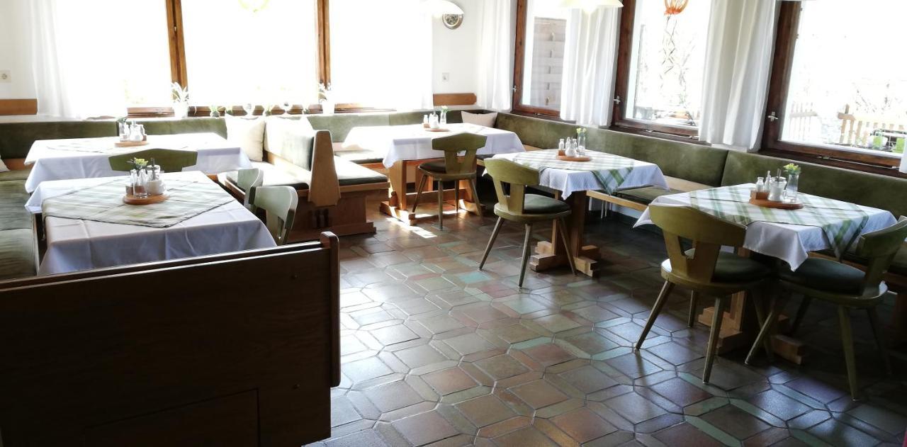 Sonneck Pension Пфаррверфен Экстерьер фото